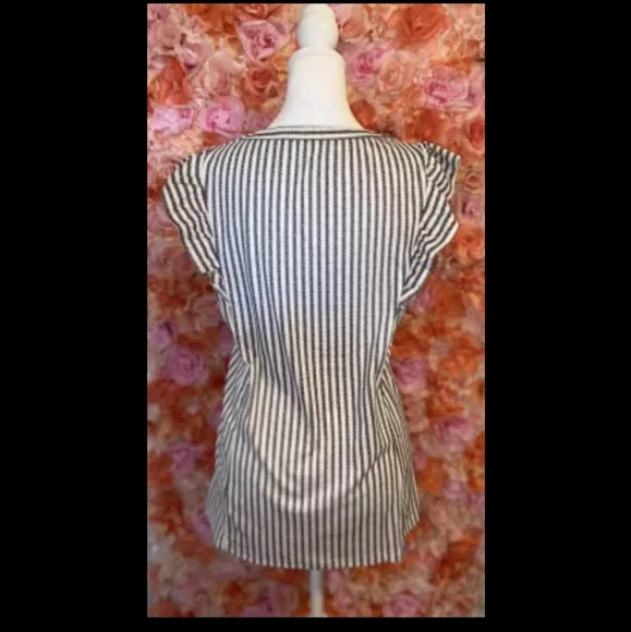♥️New ruffle Stripe tank top - Picture 4 of 14